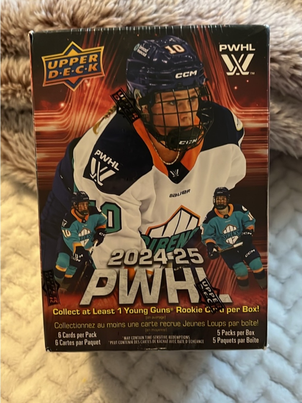 2024-25 PWHL Hockey Trading Card Box - Red